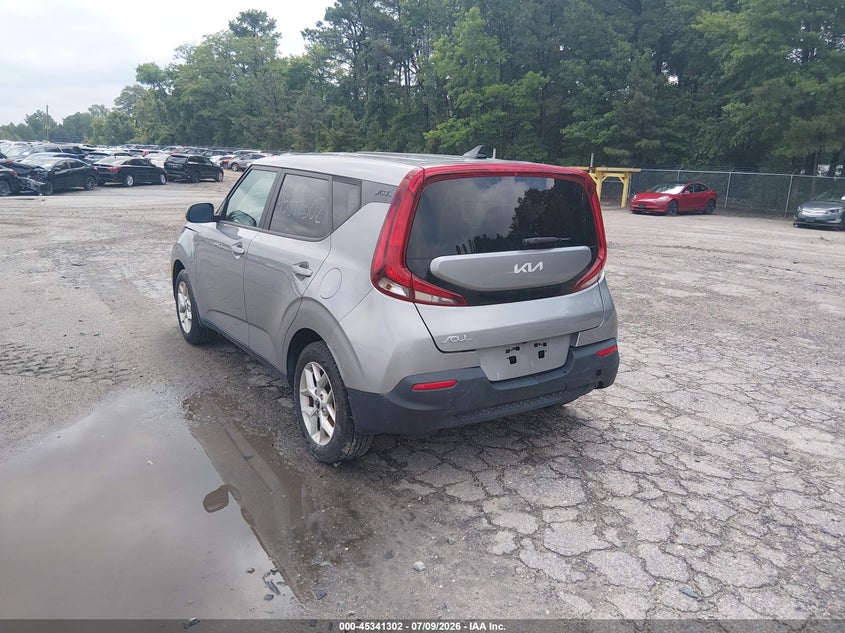 2022 KIA SOUL auction photo 3