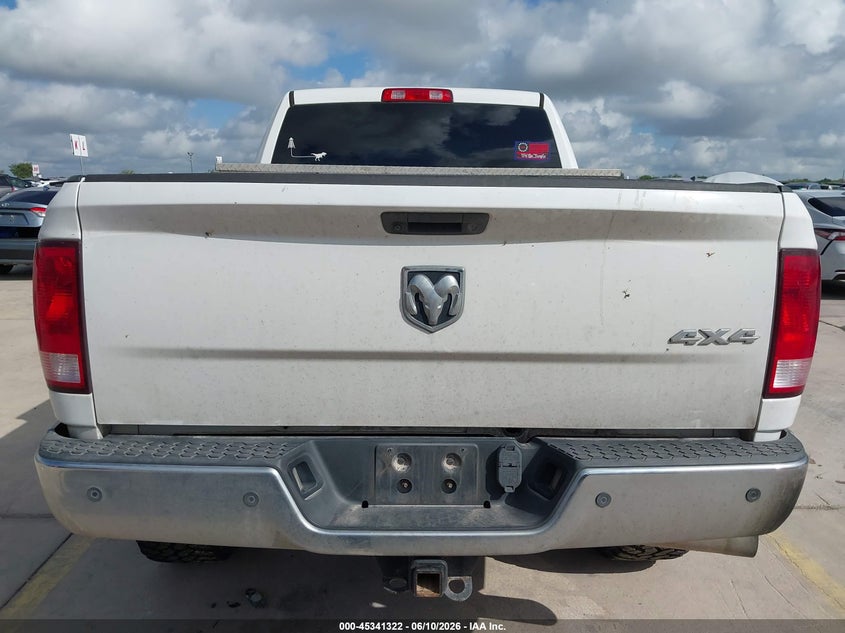 2017 Ram 2500 Tradesman 4X4 6'4 Box VIN: 3C6UR5CL5HG647955 Lot: 45341322