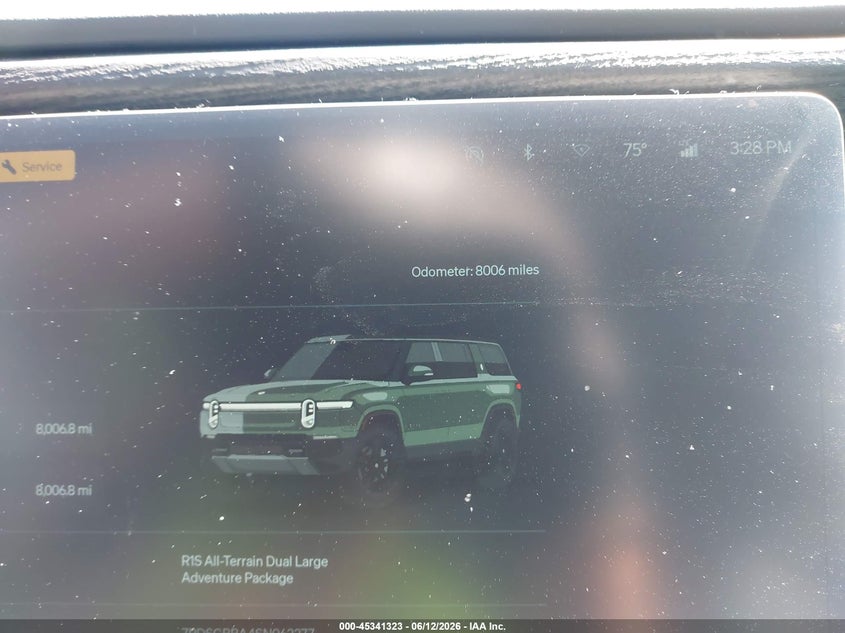 2025 RIVIAN R1S auction photo 7