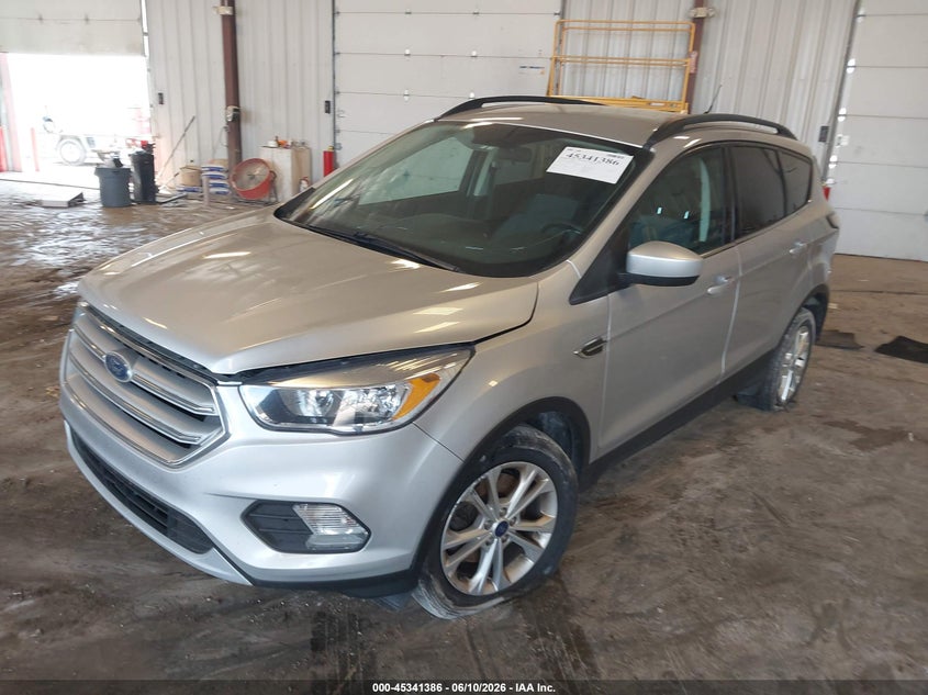 Vin: 1fmcu9gdxjud03212, lot: 45839322, ford escape se 20182