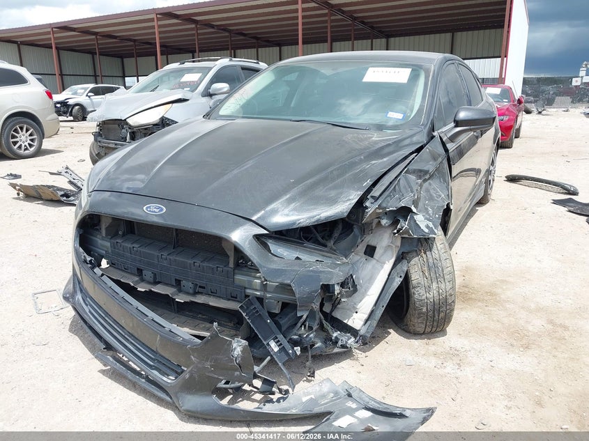 2014 FORD FUSION auction photo 2