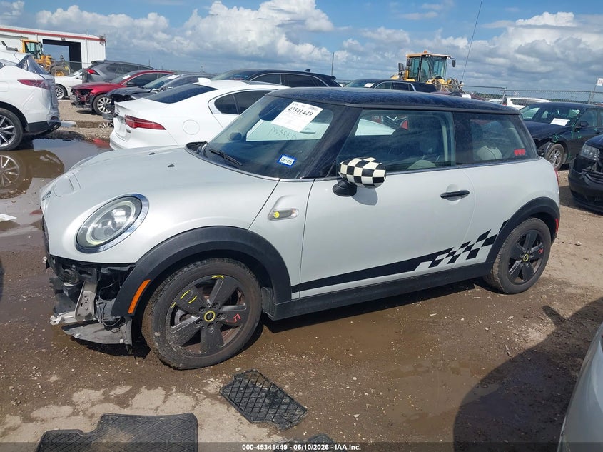 2020 Mini Hardtop 2 Door Cooper Se VIN: WMWXP3C06L2M43671 Lot: 45341449
