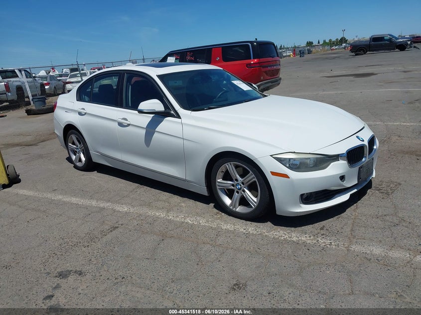 Vin: wba3c1g56dnr47013, lot: 45839454, bmw 328i 2013 img_1