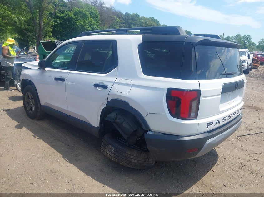 Vin: 5fnyf9h33tb049221, lot: 45839648, honda passport awd rtl/awd rtl blackout/awd rtl towing 20263