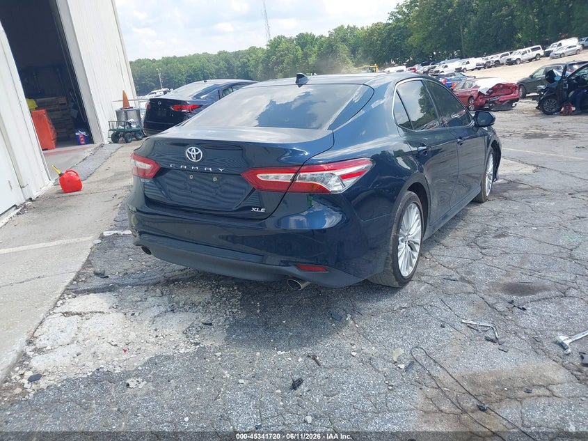 2019 TOYOTA CAMRY auction photo 4