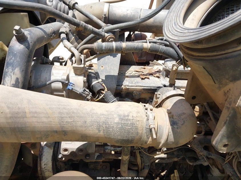 2005 OTHER PETERBILT 335 TRUCK N/A