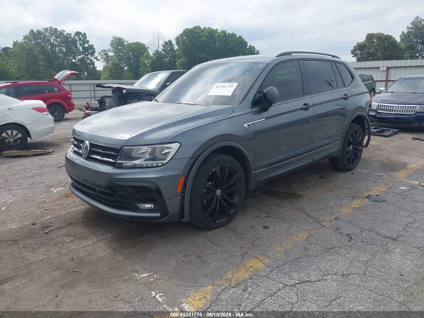 2021 VOLKSWAGEN TIGUAN auction photo 2