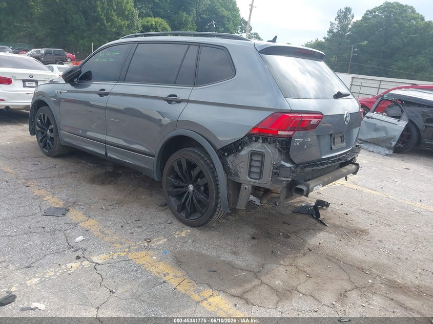 2021 VOLKSWAGEN TIGUAN auction photo 3