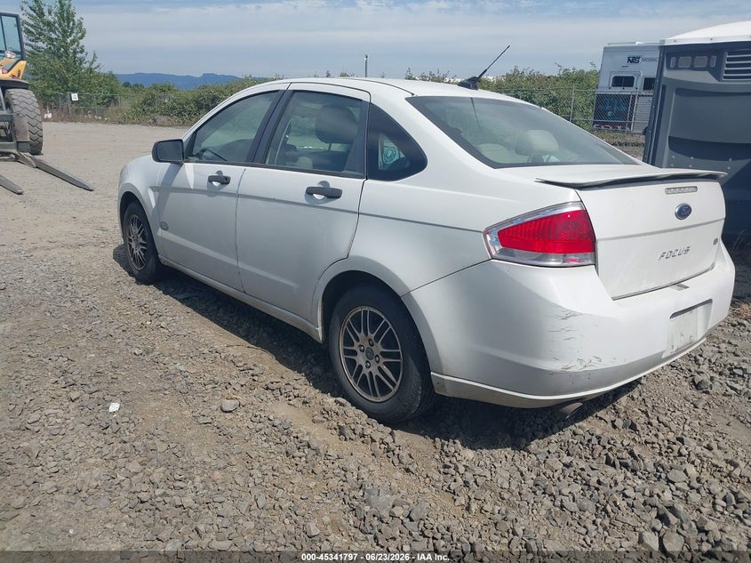 Vin: 1fahp3fn0aw186811, lot: 45839733, ford focus se 20103
