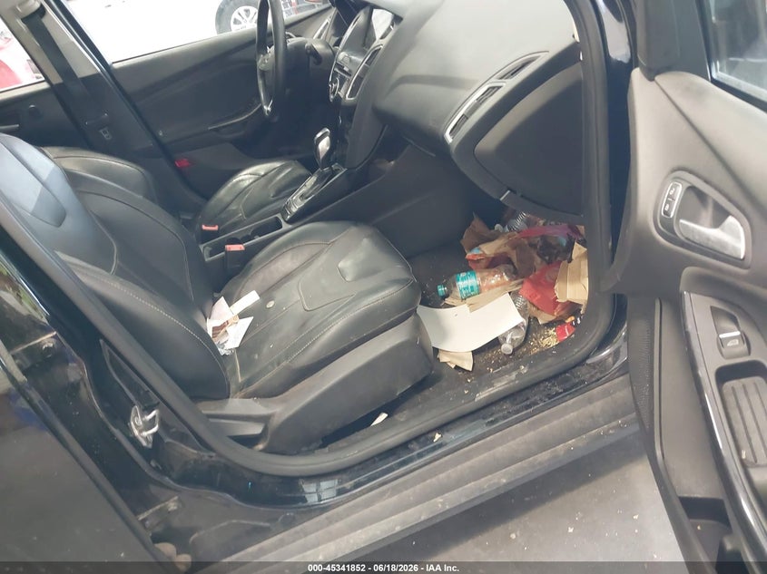 2018 FORD FOCUS auction photo 5