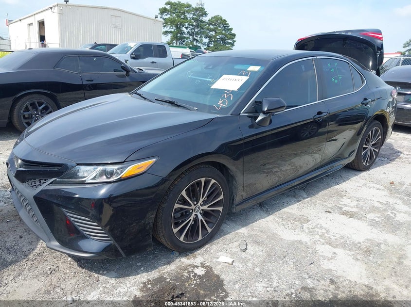 2019 Toyota Camry Se 4T1B11HKXKU250435 photo 1