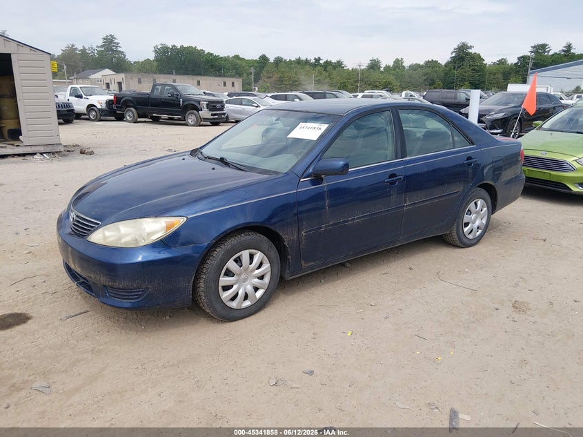 2005 Toyota Camry Le 4T1BE32K95U023802 photo 1