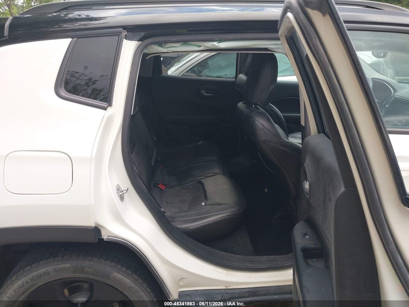 2018 JEEP COMPASS auction photo 8