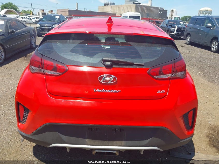 2020 Hyundai Veloster 2.0 Premium VIN: KMHTG6AF5LU021109 Lot: 45341866