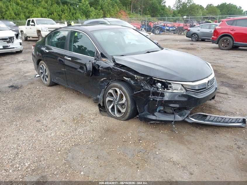 2017 HONDA ACCORD EX-L — Галерея фотографий