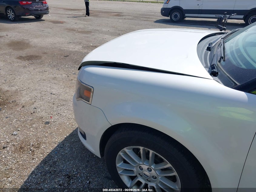 2013 FORD FLEX auction photo 6