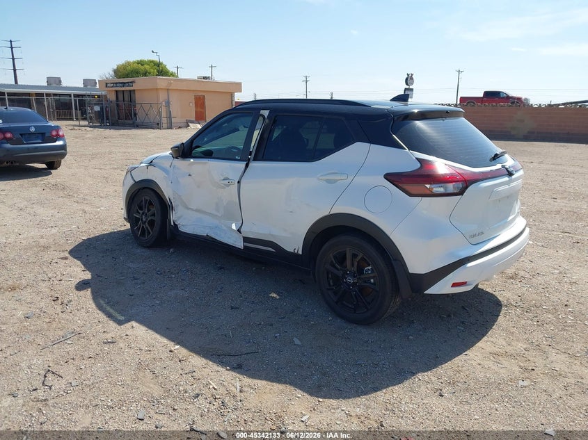 2023 NISSAN KICKS auction photo 3