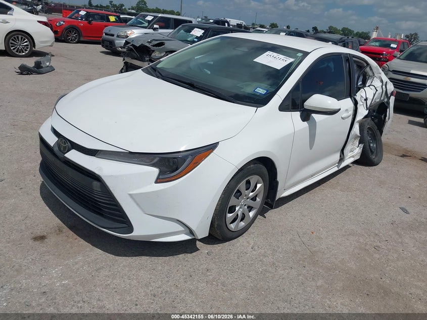 2024 TOYOTA COROLLA auction photo 2