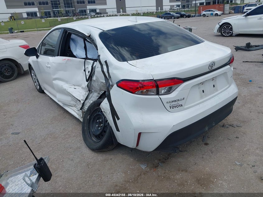 2024 TOYOTA COROLLA auction photo 3
