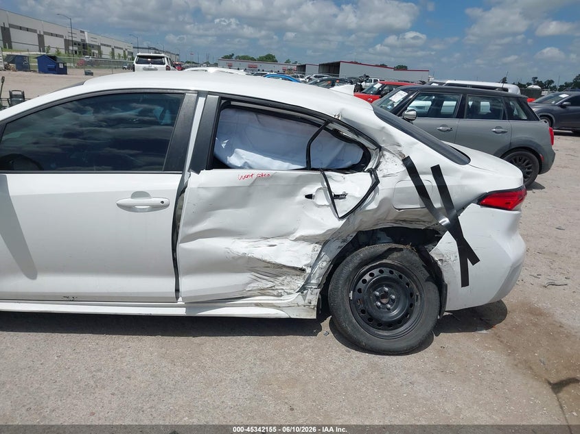 2024 TOYOTA COROLLA auction photo 6