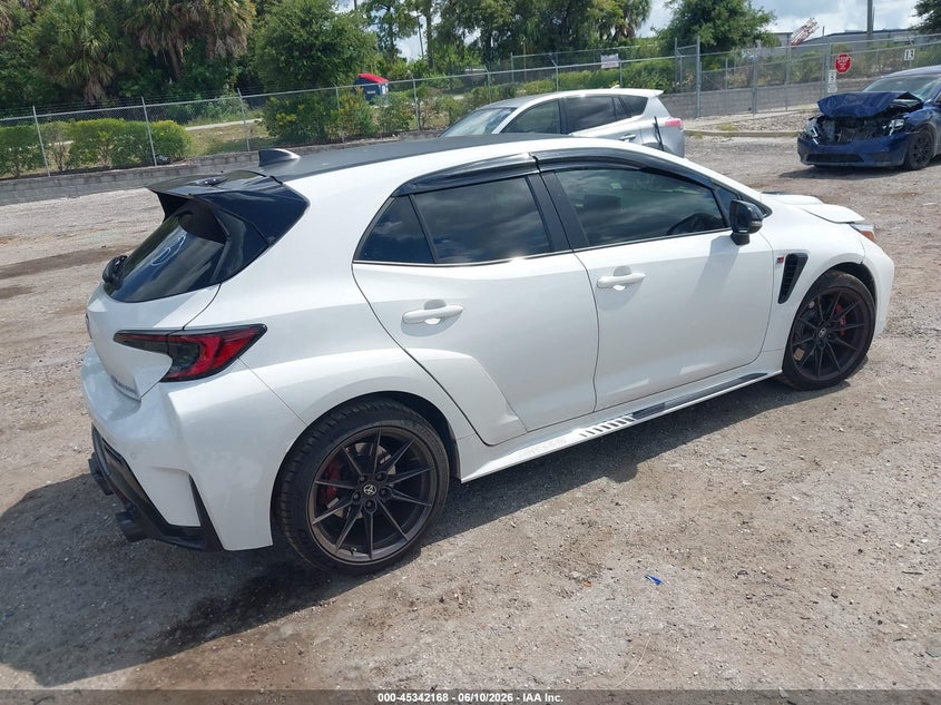 2024 TOYOTA GR COROLLA auction photo 4
