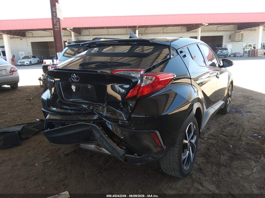 TOYOTA C-HR - zdjęcie 4