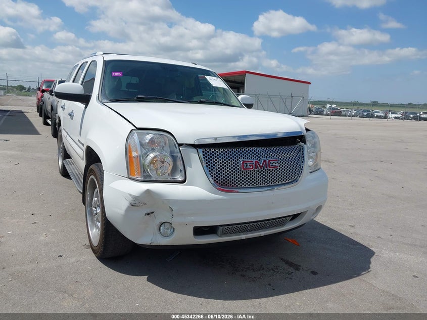 2007 GMC YUKON DENALI auction photo 6