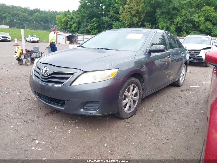 2011 Toyota Camry Le 4T1BF3EK5BU164774 photo 1
