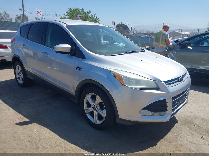 Vin: 1fmcu0gx2euc00751, lot: 45840251, ford escape se 2014 img_1