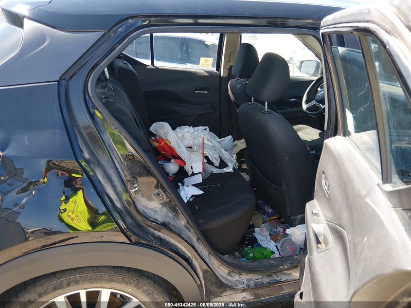 2021 NISSAN KICKS auction photo 8