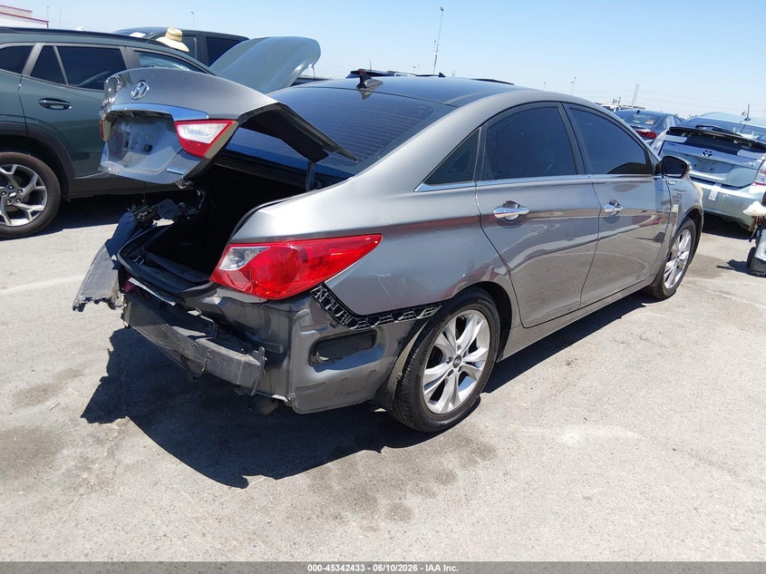 2013 HYUNDAI SONATA auction photo 4