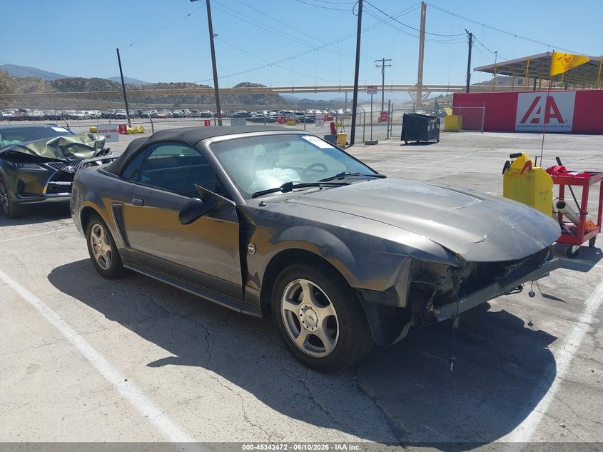 2004 Ford Mustang