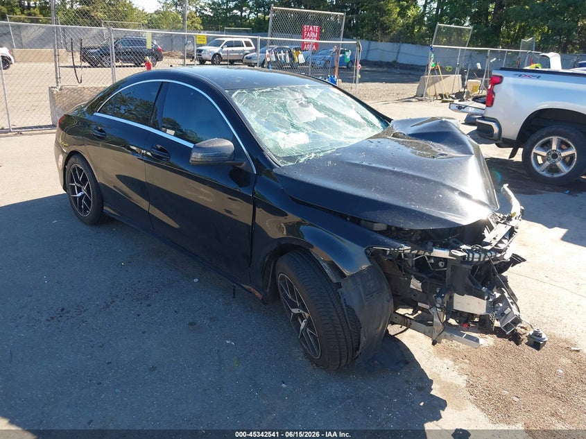 2014 MERCEDES-BENZ CLA 250