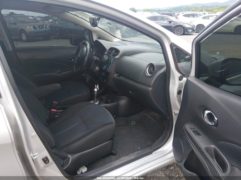 2015 NISSAN VERSA NOTE auction photo 5