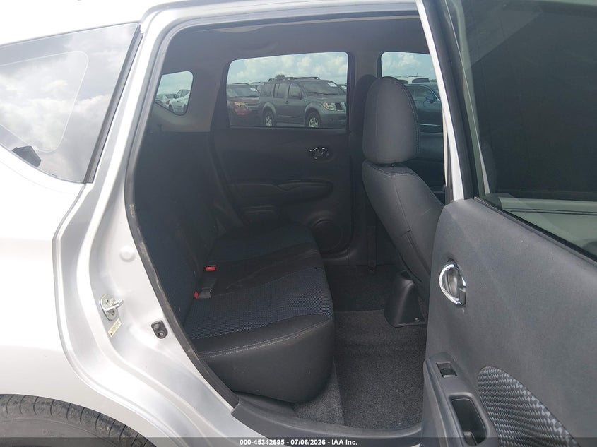 2015 NISSAN VERSA NOTE auction photo 8