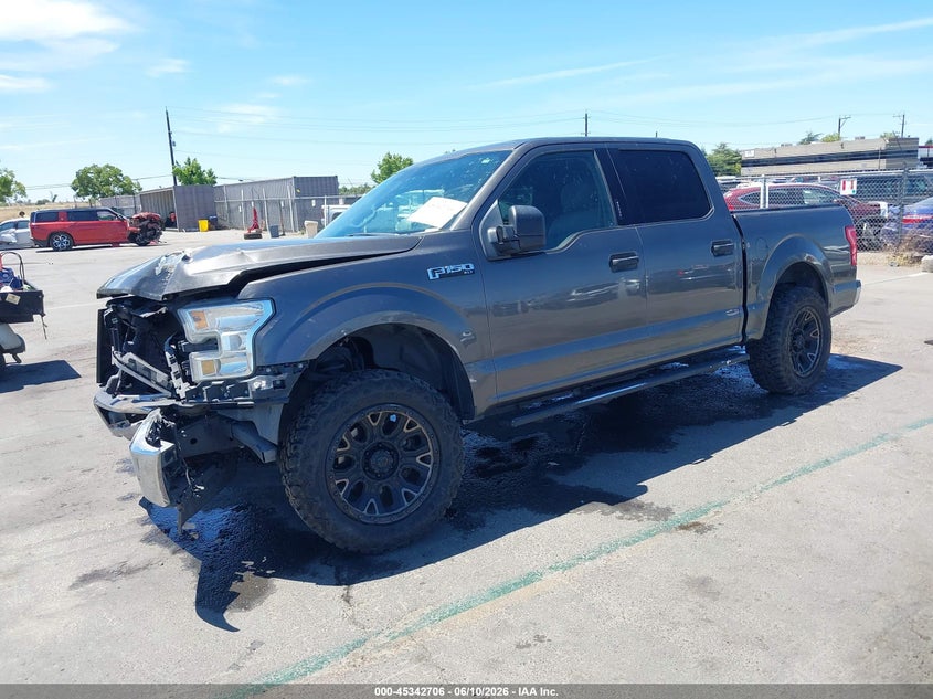 2017 Ford F-150 Xlt 1FTEW1C88HKC65938 photo 1