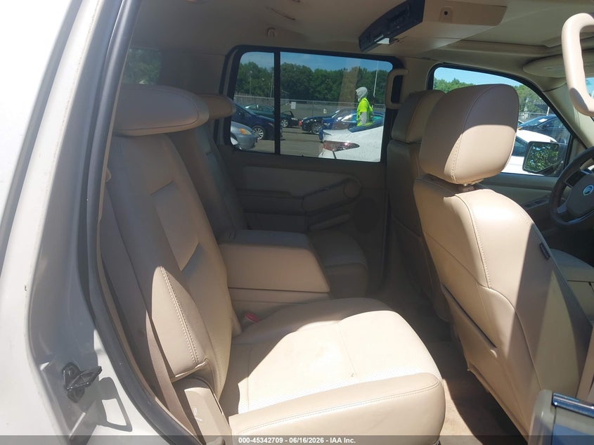 2006 Mercury Mountaineer Luxury VIN: 4M2EU47E46UJ13870 Lot: 45342709