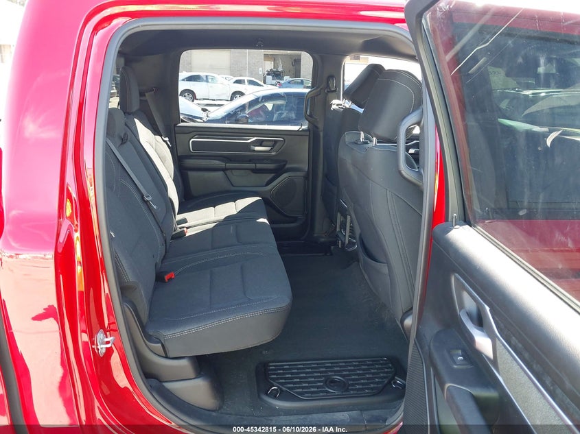 2020 RAM 1500 auction photo 8