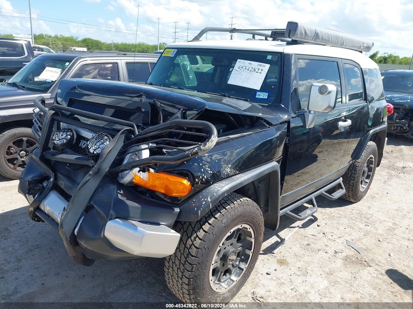 Vin: jtebu4bf5bk099522, lot: 45840758, toyota fj cruiser 20112