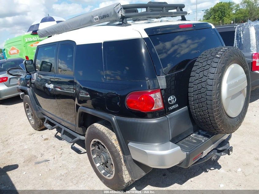 Vin: jtebu4bf5bk099522, lot: 45840758, toyota fj cruiser 20113