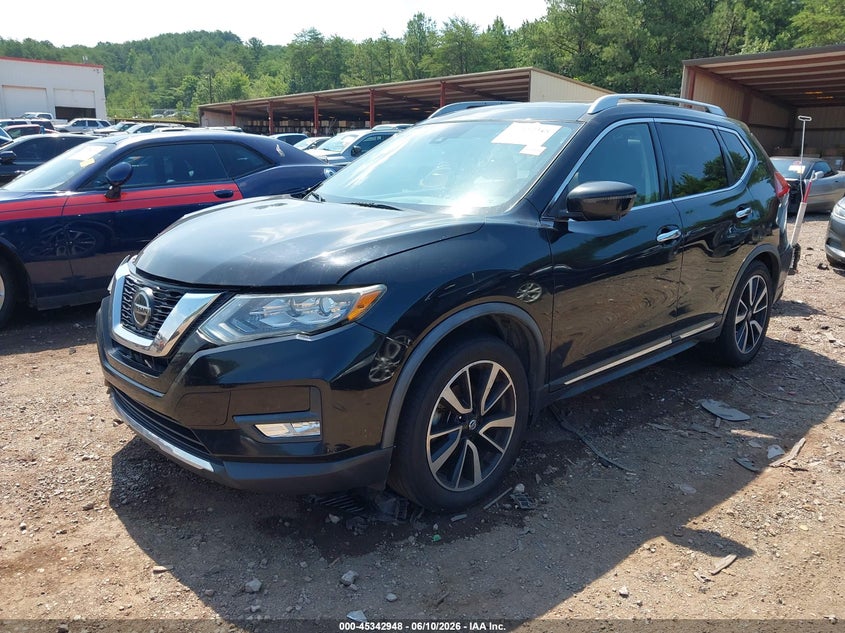 2018 NISSAN ROGUE auction photo 2