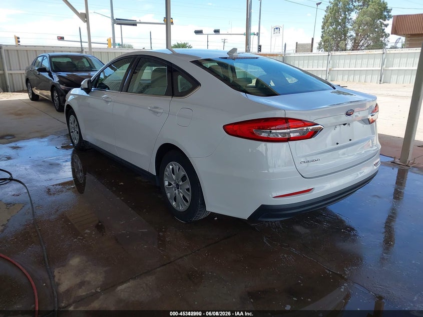 2020 FORD FUSION auction photo 3