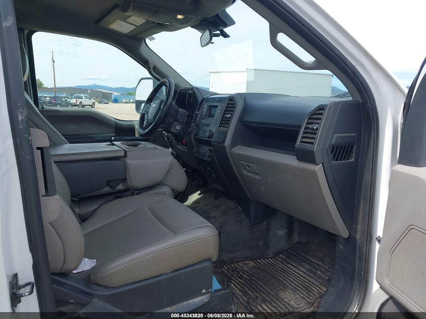2022 FORD F-350 auction photo 5