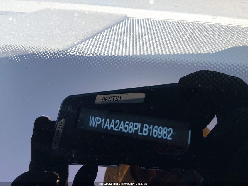 2023 Porsche Macan T VIN: WP1AA2A58PLB16982 Lot: 45343034