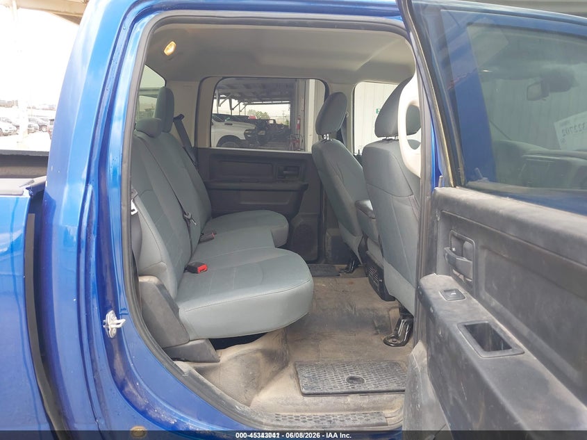 2016 RAM 1500 auction photo 8