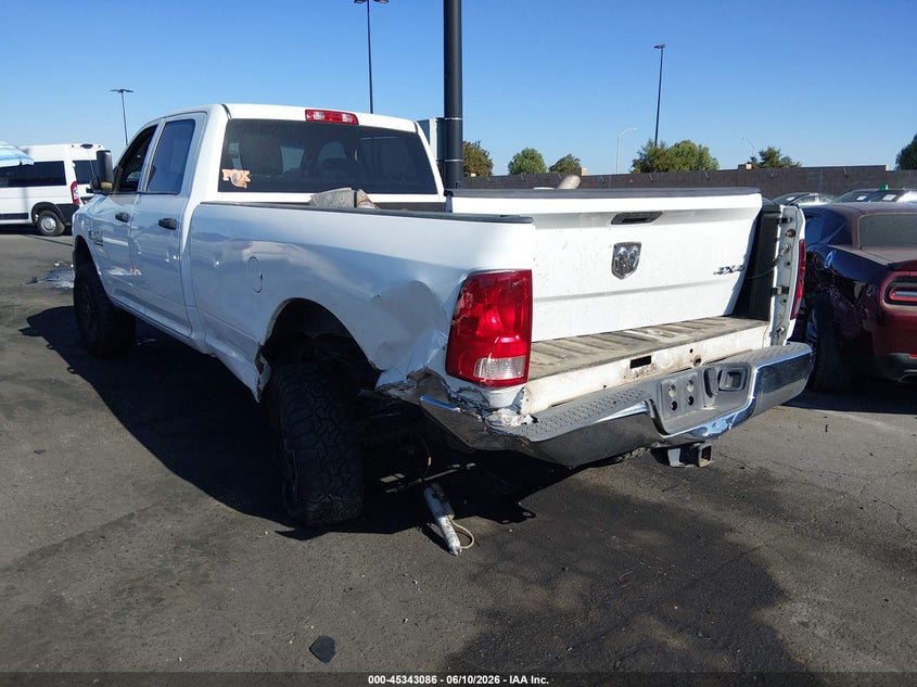 Vin: 3c63r3gl9hg534293, lot: 45841022, ram 3500 tradesman  4x4 8' box 20173