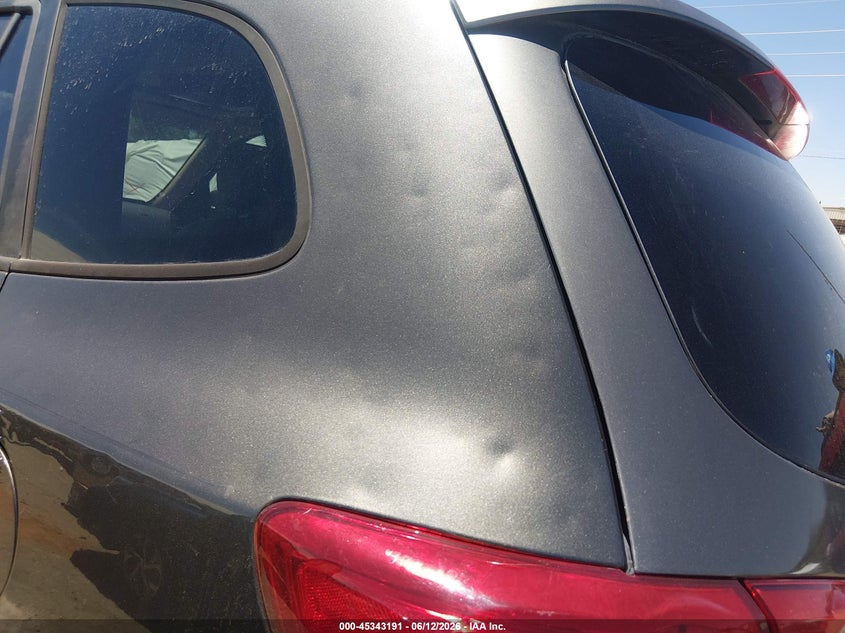 2012 HYUNDAI SANTA FE auction photo 6