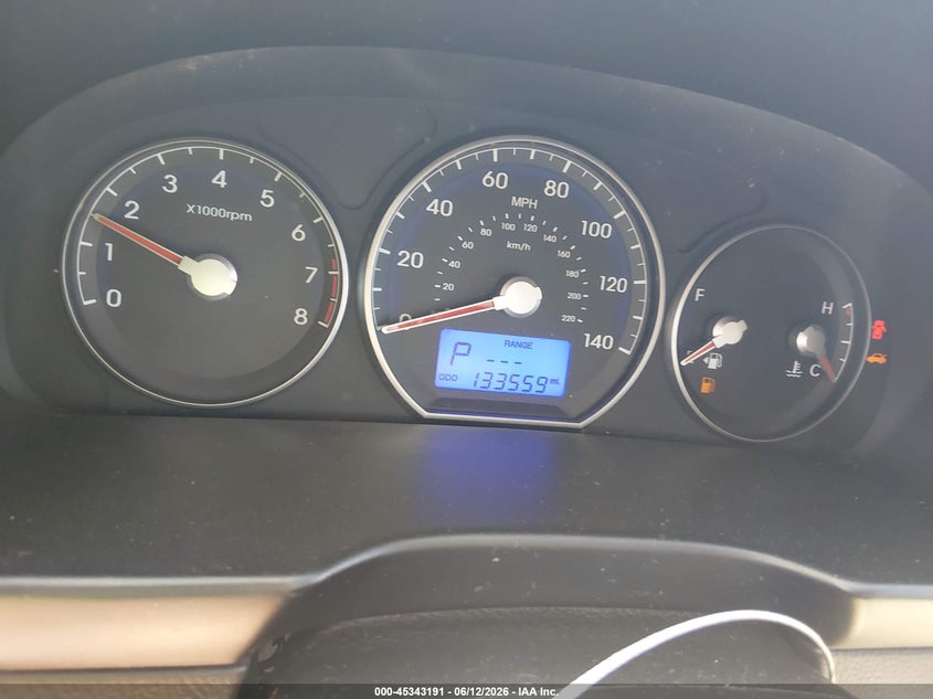 2012 HYUNDAI SANTA FE auction photo 7
