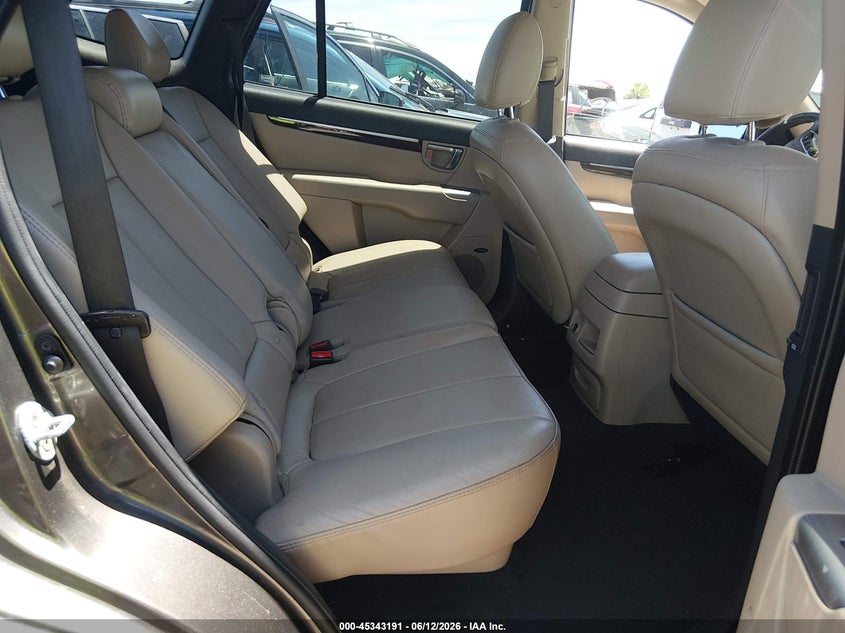 2012 HYUNDAI SANTA FE auction photo 8