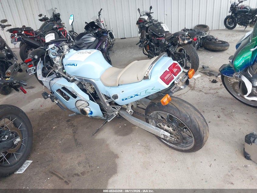1992 SUZUKI GSX-R1100 auction photo 3
